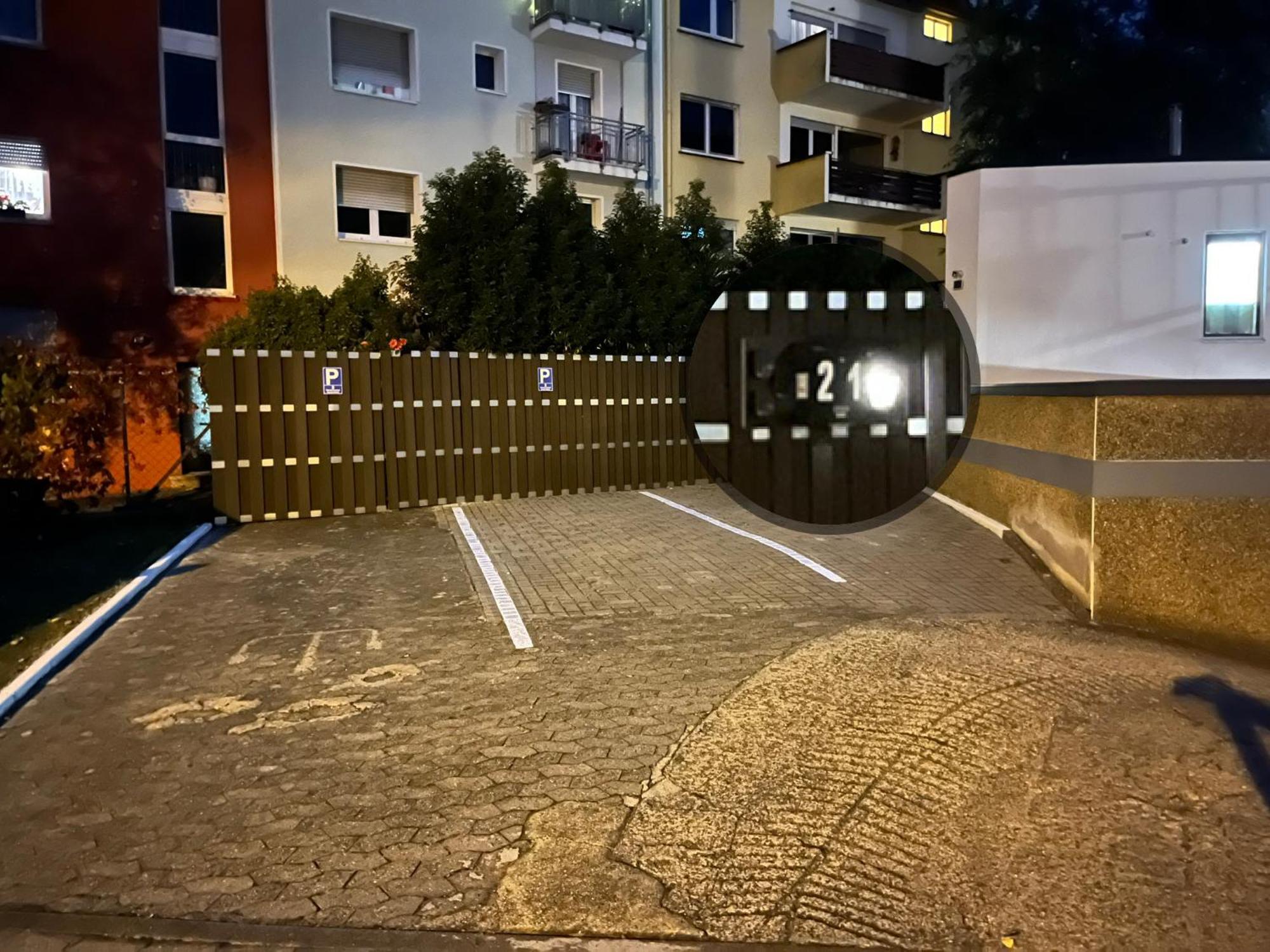 Living At Saarpartments -Adultsonly- 2 Bedrooms, Kitchen - Business & Holiday Apartments For Long- And Short Term Stay, 3 Min To Train Station, Secure E-Bike Parking! Saarbrücken Esterno foto